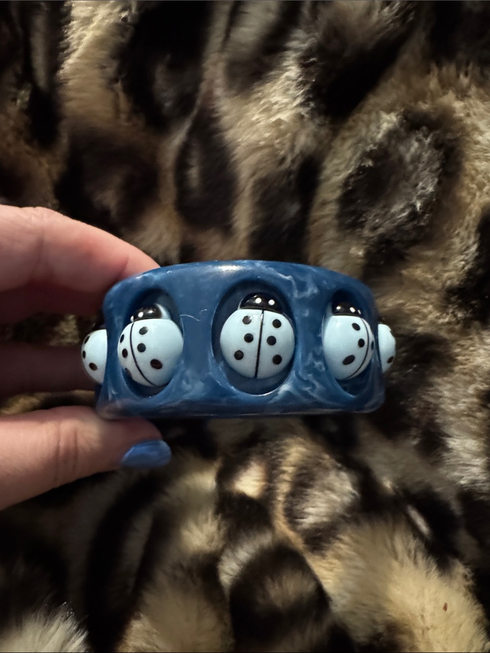 Blue Resin Ladybug Accent Bangle Bracelet - Women's Fashion Bracelet